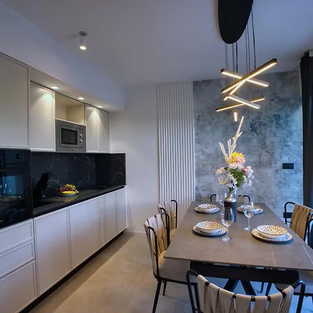 Sergo House 파자나