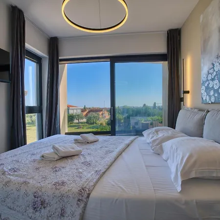 Sergo House Lejlighed *