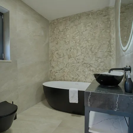 Sergo House Lejlighed *