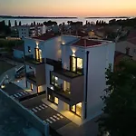 아파트 Sergo House *