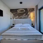 아파트 Sergo House *
