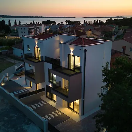 Appartement Sergo House *