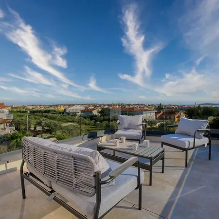 Apartment Sergo House